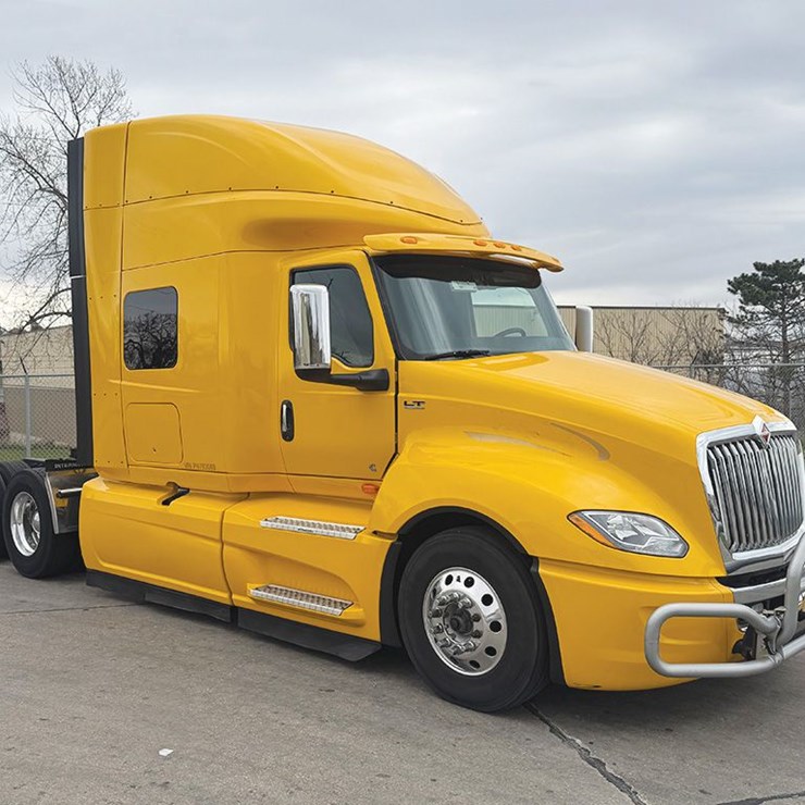 2024 INTERNATIONAL LT