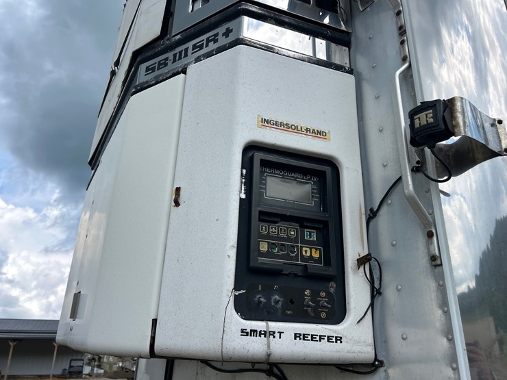1998-utility-reefer-van-image-11