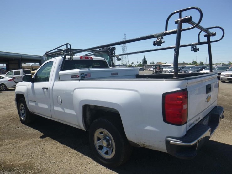2015-chevrolet-1500-image-4