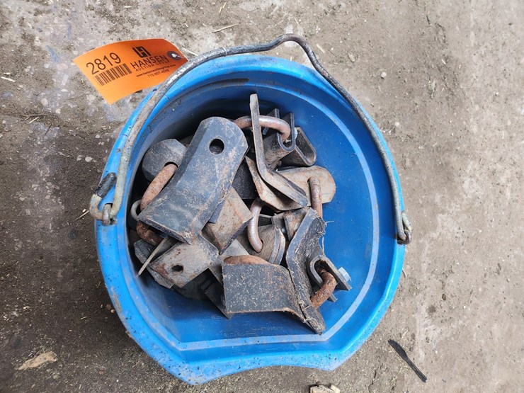 #2819-•-(5)-flail-mower-blade-assemblies-in-bucket-image-1