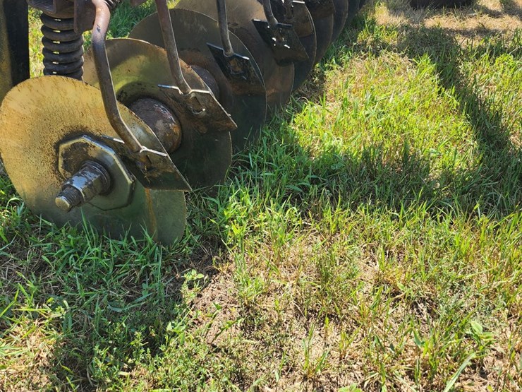#2806-•-john-deere-tandem-disc-harrow-image-15