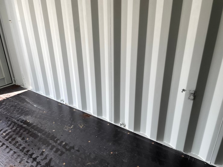 #401-•-40'-high-cube-multi-door-shipping-container-image-34