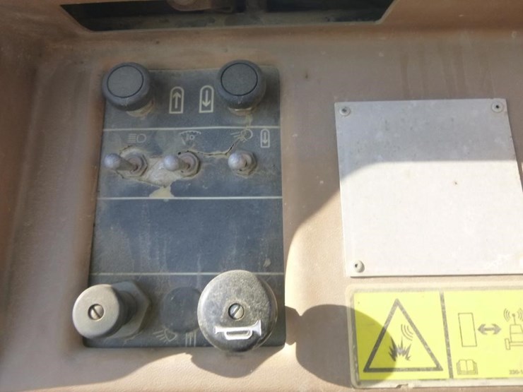1987-caterpillar-623e-image-11