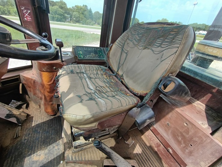 1992-case-721c-image-36