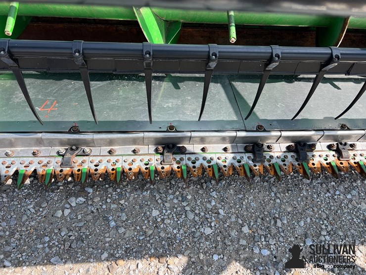 2010-john-deere-630f-image-17