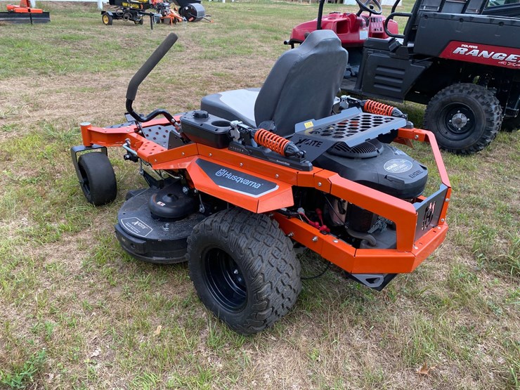 #7957-•-husqvarna-xcite-z345-zero-turn-lawn-mower-image-6