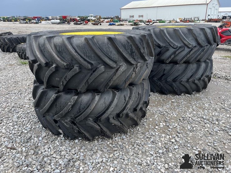 john-deere-12-image-4