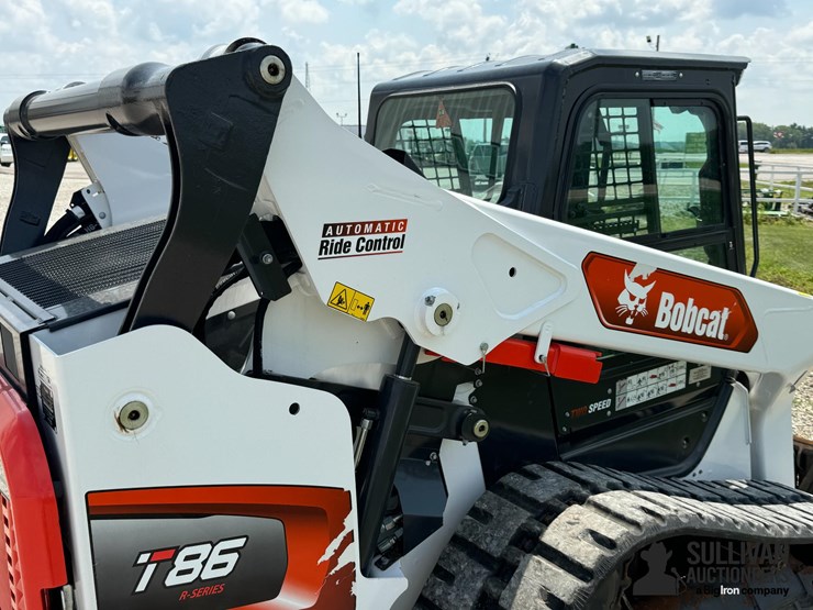 2023-bobcat-t86-image-18