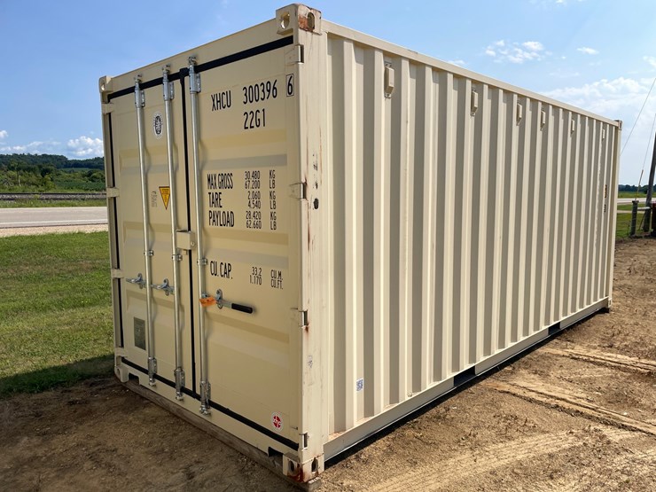 #405-•-20'-shipping-container-image-1