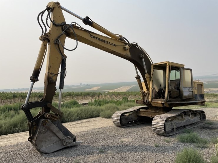caterpillar-225-image-1
