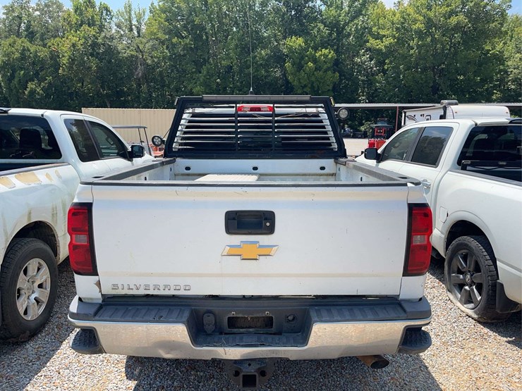 2019-chevrolet-silverado-hd-truck-image-4