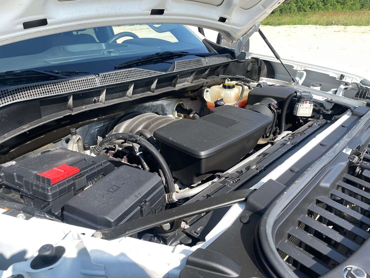 2019-chevrolet-silverado-1500-image-8