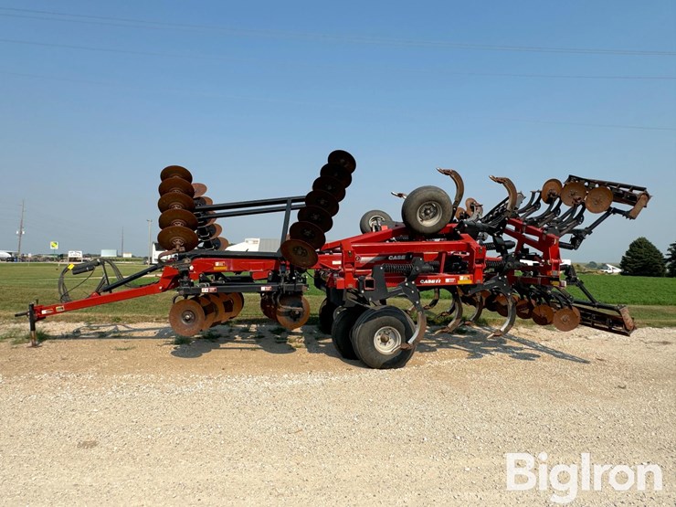 2013-case-ih-870-disc-ripper-image-8
