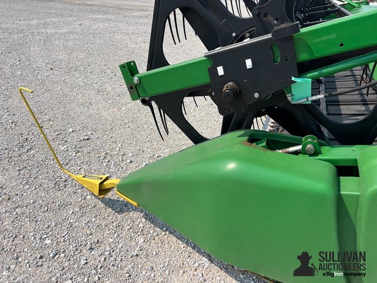 2013-john-deere-635-image-11