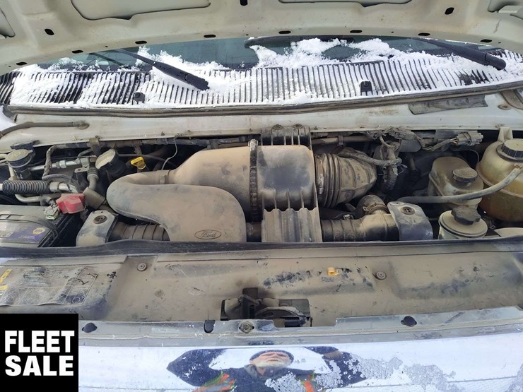 2012-ford-e-series-e-350-sd-xl-3dr-extended-passenger-van-image-25