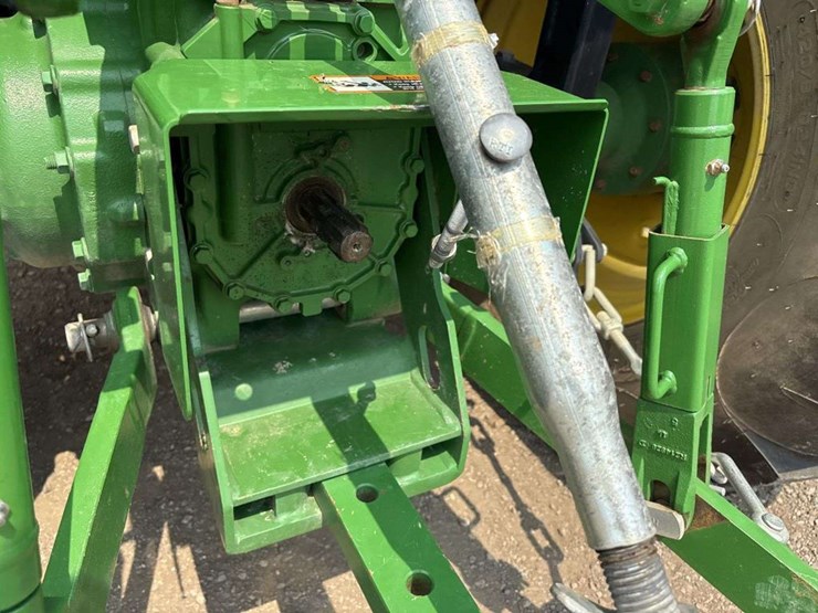 john-deere-4066r-image-13