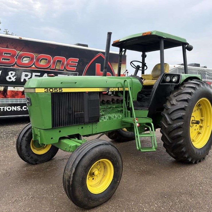 JOHN DEERE 3055