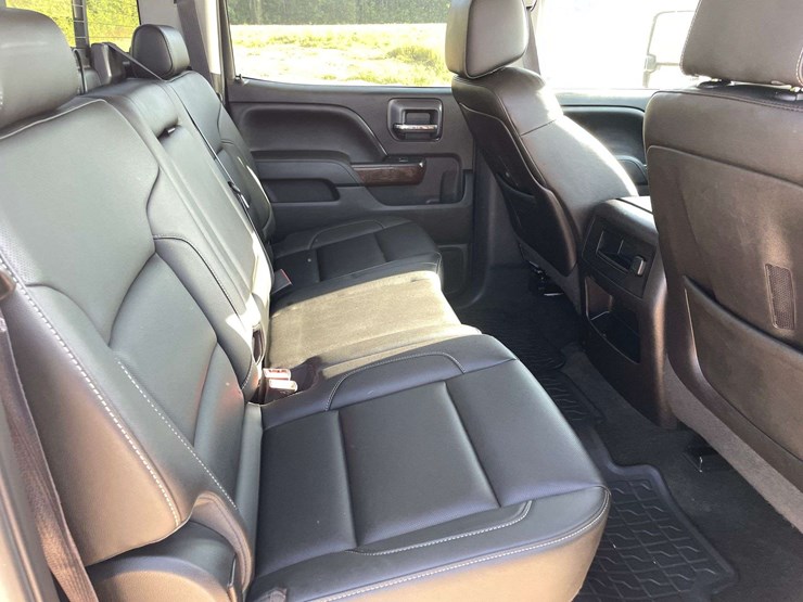 2015-gmc-sierra-1500-image-16