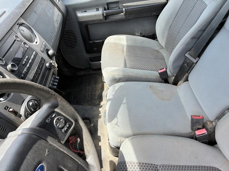 2015-ford-f450-image-34