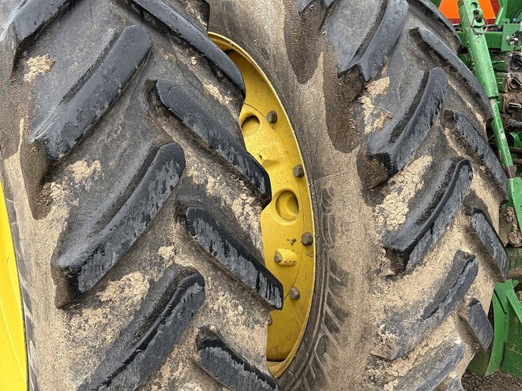 1998-john-deere-8400-image-17