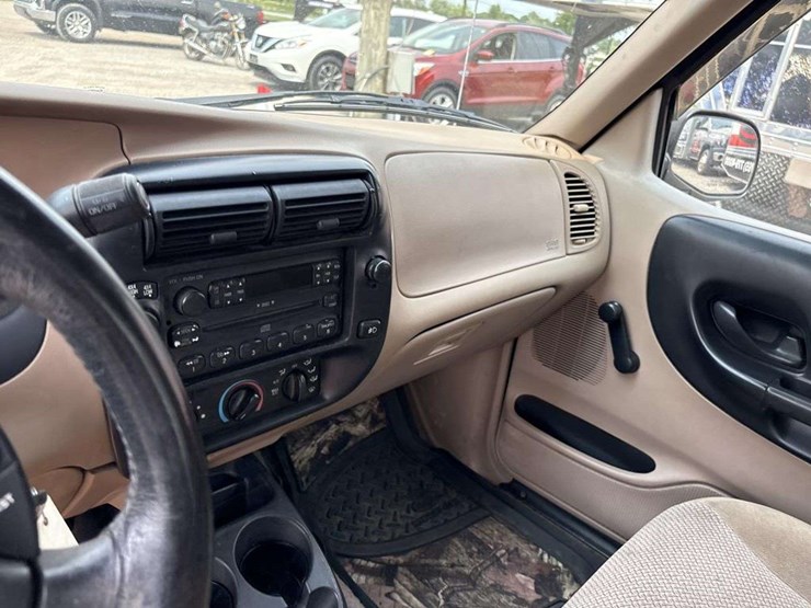 1998-ford-ranger-xlt-image-12