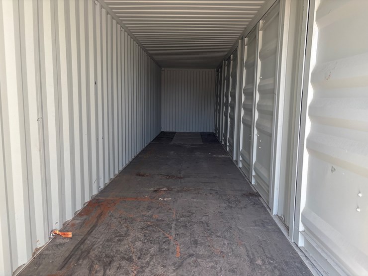 #1201-•-40ft-shipping-container-image-3