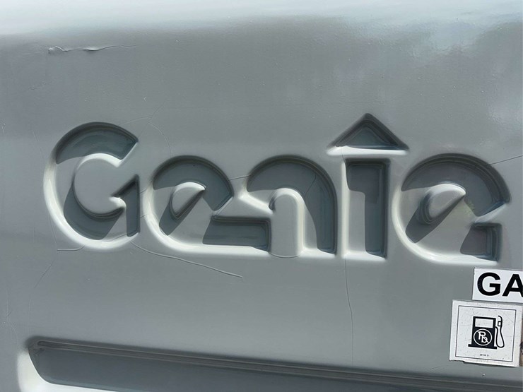 2006-genie-s45-image-16
