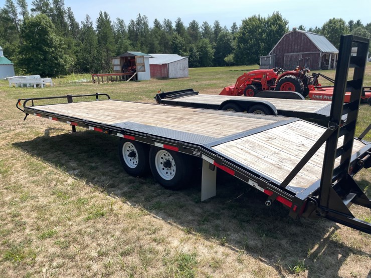 #7975-•-2020-cornelius-tandem-axle-deck-over-trailer-(has-wi-title)-image-11
