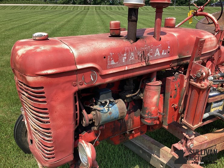 1944-farmall-a-2wd-tractor-w/belly-blade-image-10