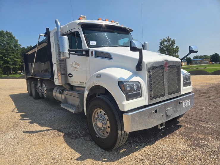 2019-kenworth-t880-image-24
