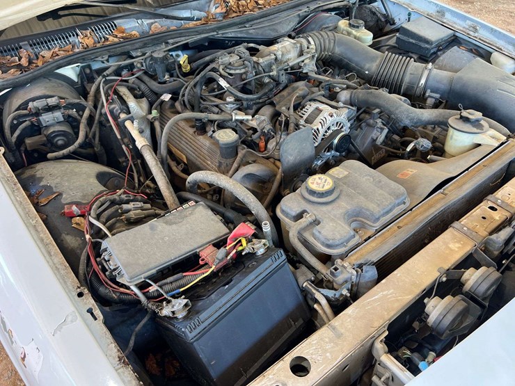 2003-ford-crown-vic-(188,503-miles)-image-34