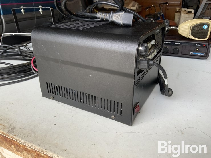 cb-&-direct-band-radios-image-16