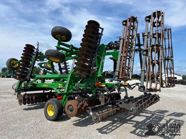 2021-john-deere-2660vt-image-7