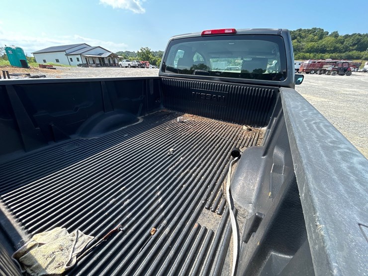 2005-nissan-titan-image-7