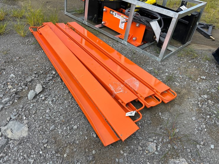 #32-•-four-sets-of-pallet-fork-extensions-image-1