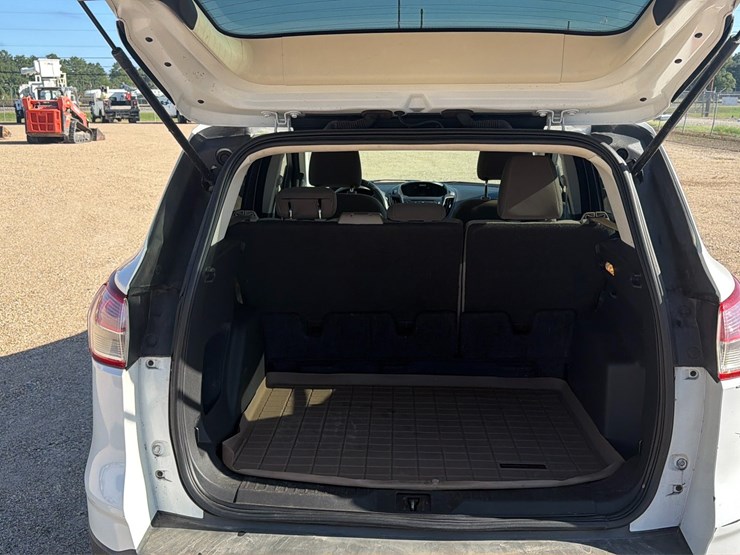 2016-ford-escape-image-5