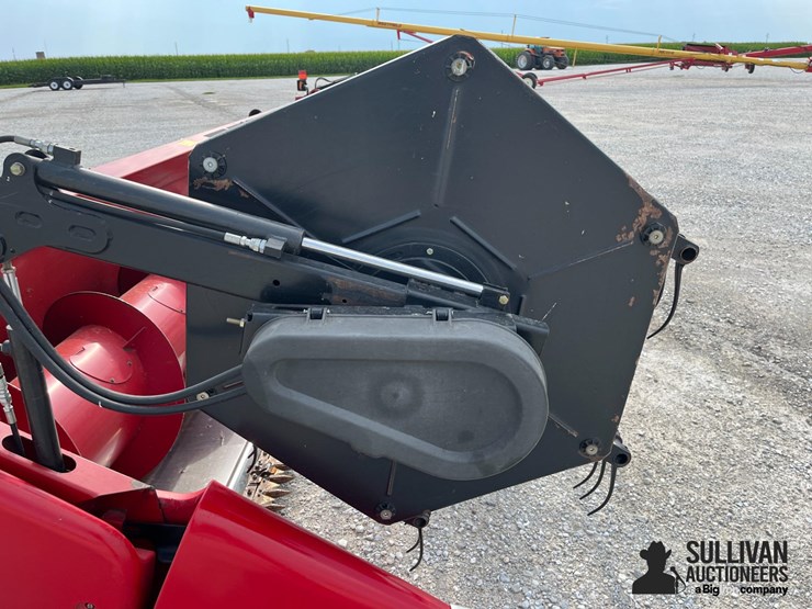 2011-case-ih-3020-image-19