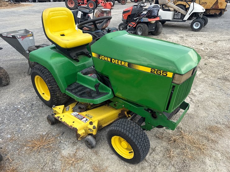 john-deere-265-image-3