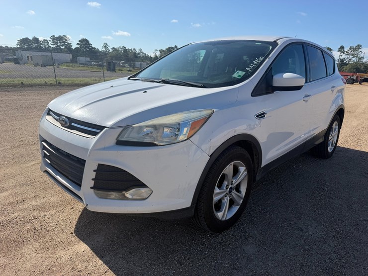 2016-ford-escape-image-2