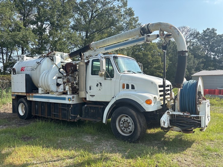 2001-sterling-l7500-image-2