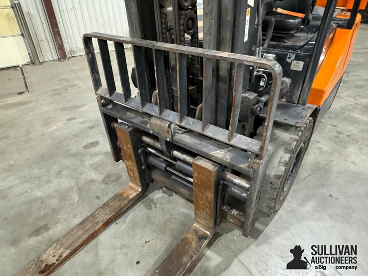 2017-doosan-g45s-5odb-forklift-image-11
