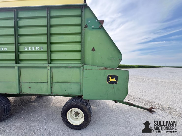 john-deere-716-image-18