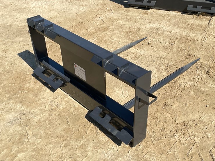 #2149-•-jct-skid-steer-mounted-dual-tine-bale-spear-attachment-image-4