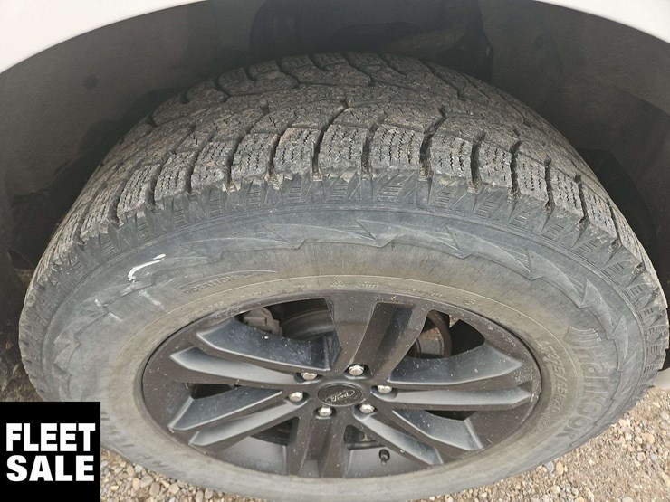 2021-ford-f150-image-13