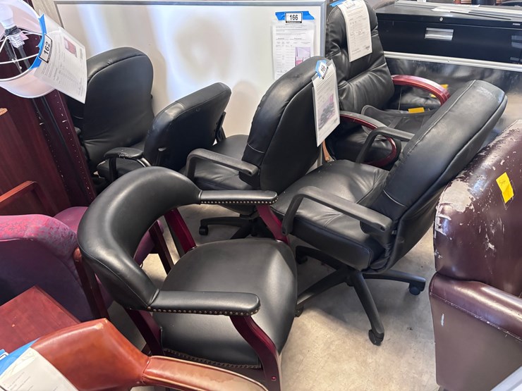 #169-•-6-conference-room-chairs-image-1