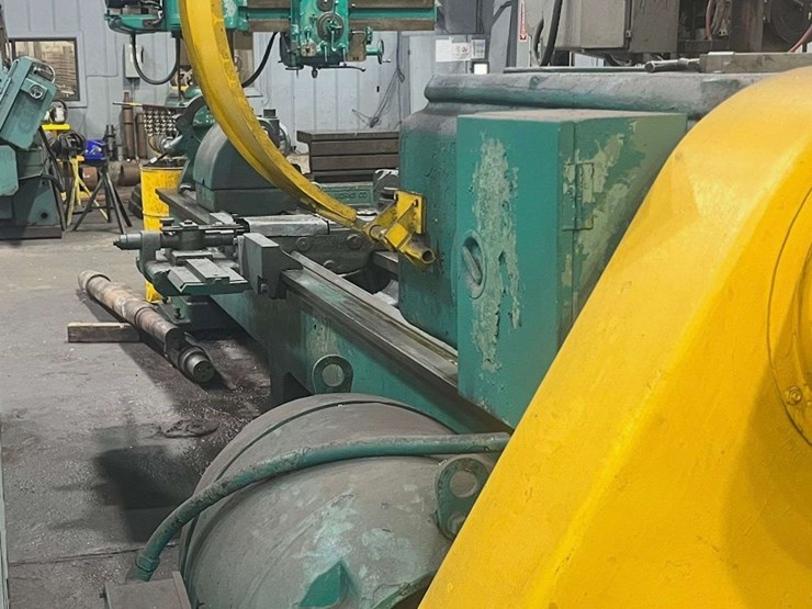 leblond-horizontal-engine-lathe-image-6