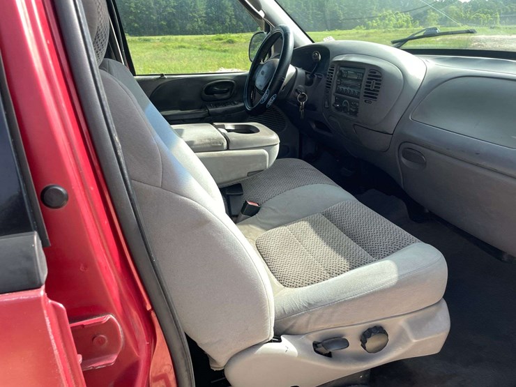 2002-ford-f150-image-18