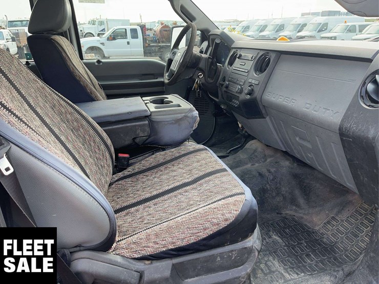 2012-ford-f550-image-21