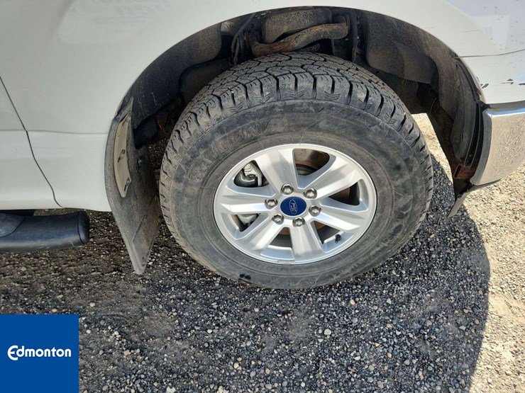 2019-ford-f150-image-26