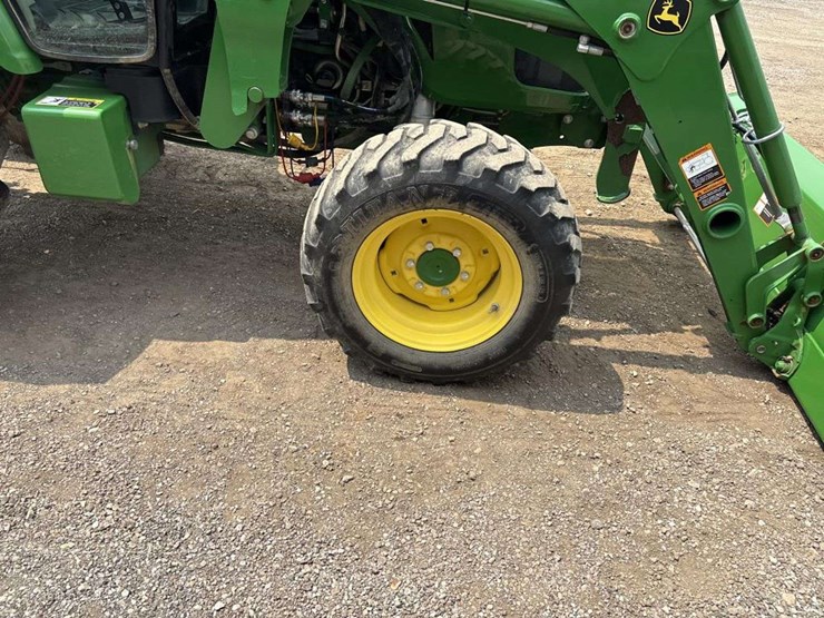 john-deere-4066r-image-9